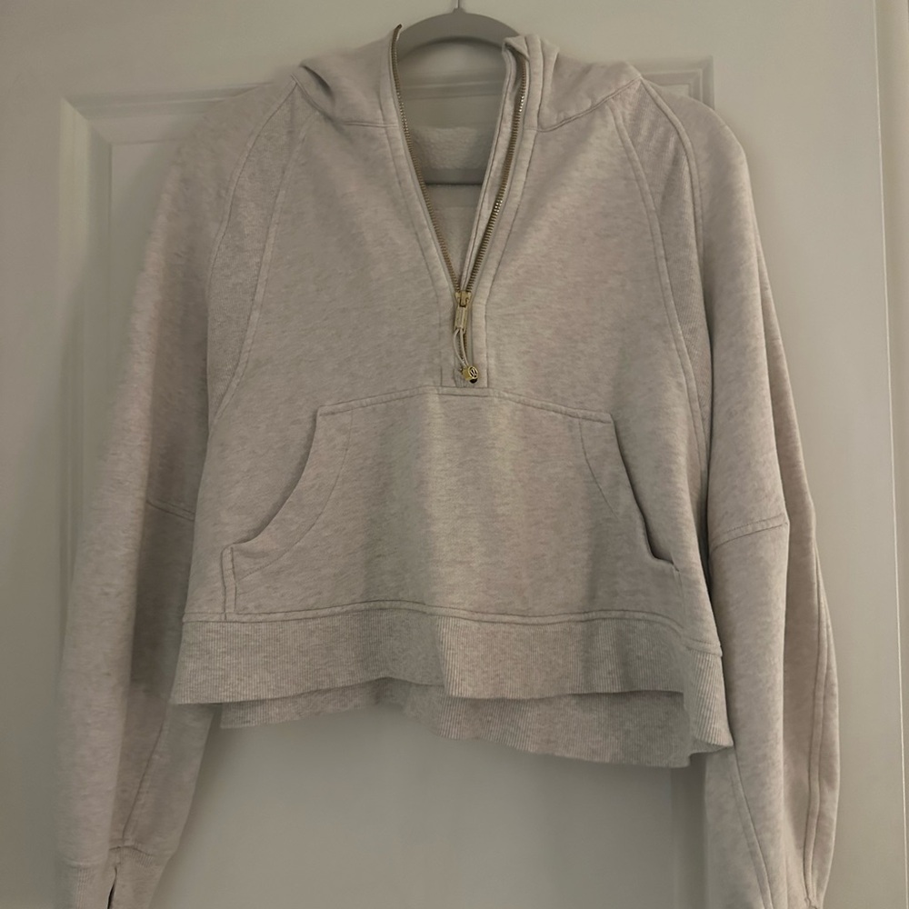 Lululemon Athletica Light Gray Hoodie with gold zipper in size M/L